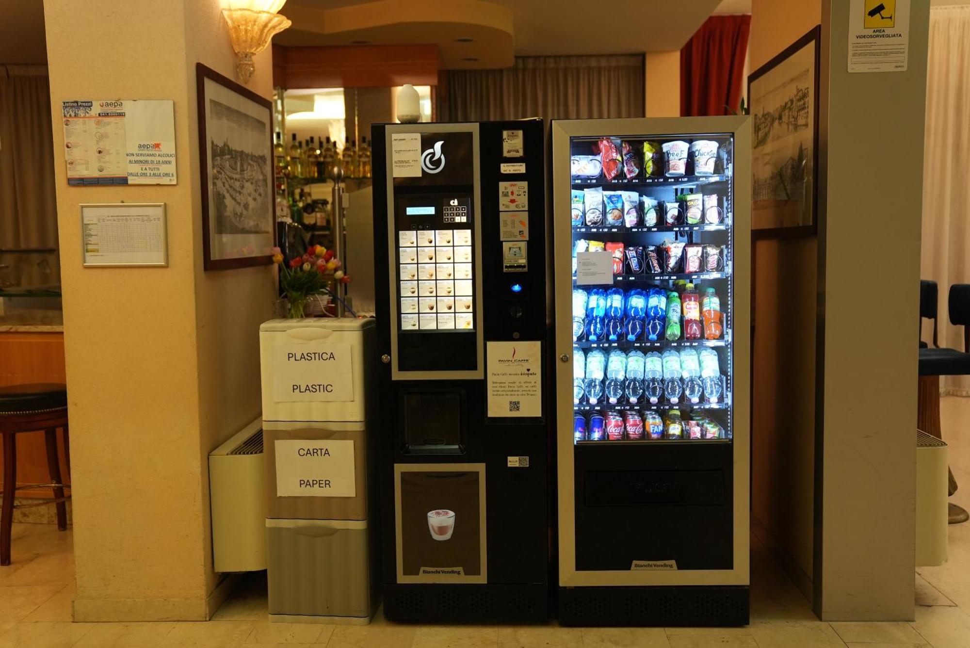 Hotel Albatros Mestre Luaran gambar