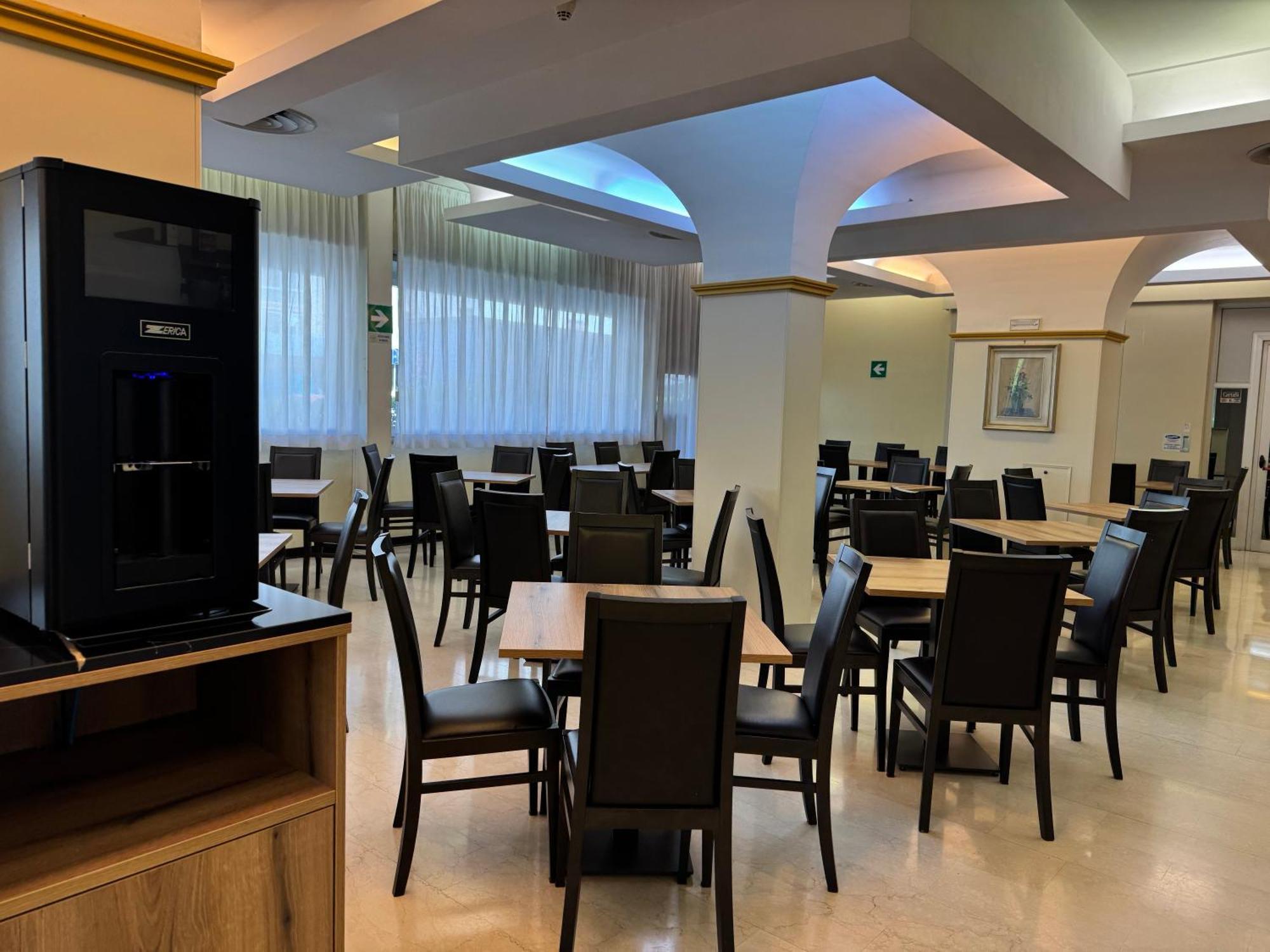 Hotel Albatros Mestre Luaran gambar