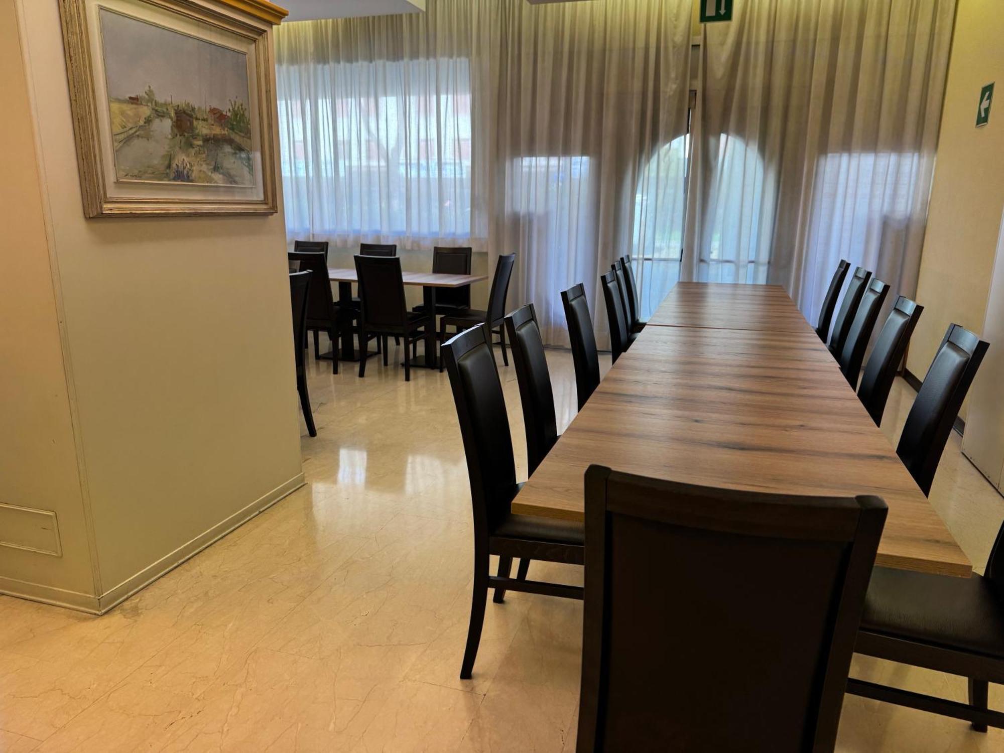 Hotel Albatros Mestre Luaran gambar